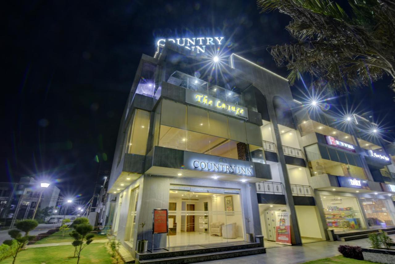 Country Inn Hotels & Resorts Vrindāvan エクステリア 写真